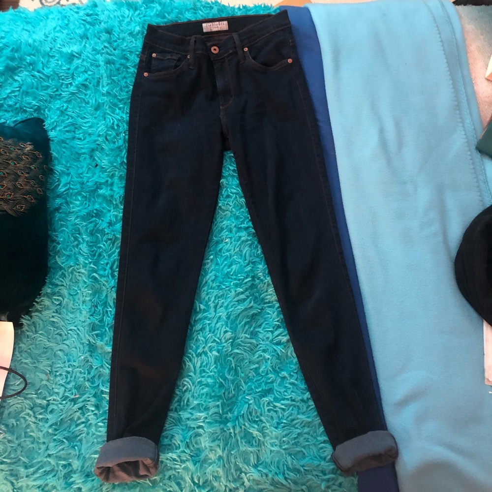Dark wash skinny jeans